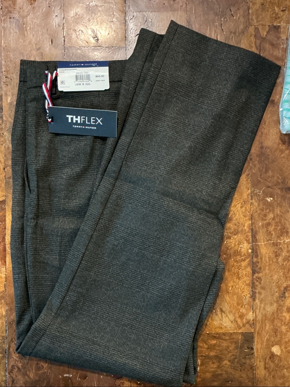 Tommy Hilfiger Men's Charcoal Glen Plaid Dress Pants